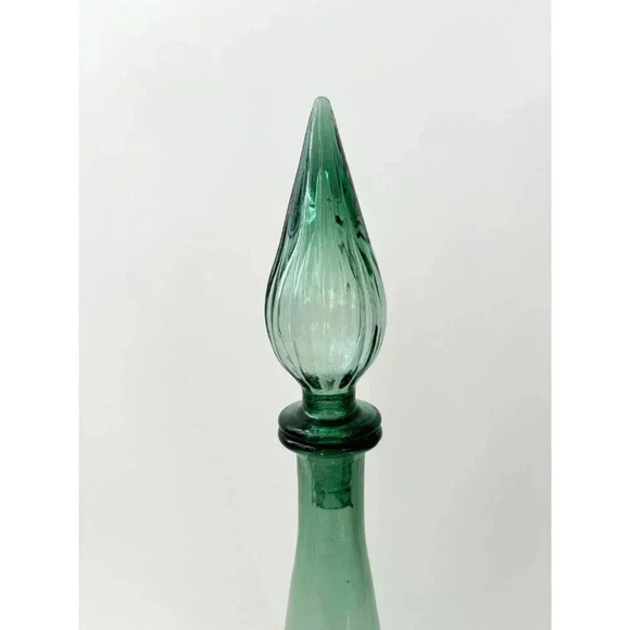 Empoli Glass Large Green Ribbed Handblown Glass MCM Tapered Decanter - Picture 10 of 10